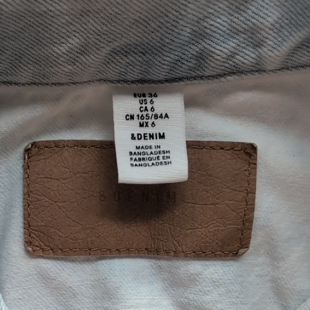 &Denim Lightly Distressed & Stonewashed Denim Jacket - Picture 2 of 3